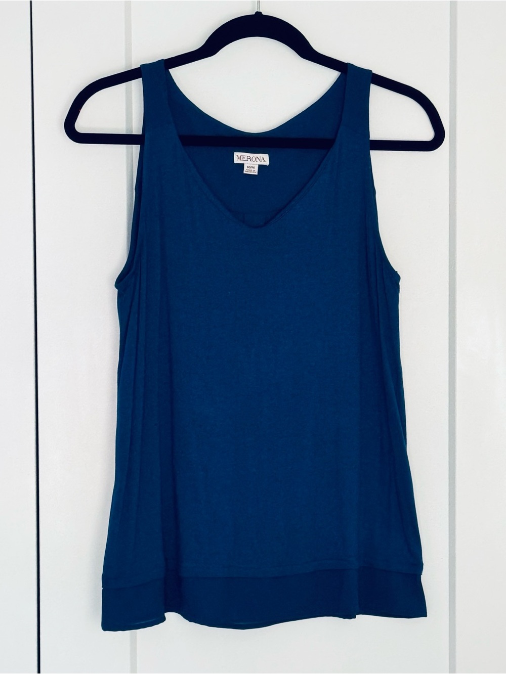 Merona V-Neck Sleeveless Tank Top